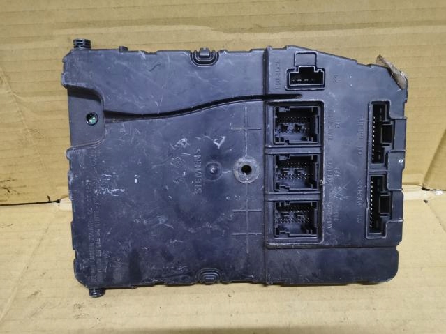 фото №1, Модуль коробка bsi renault scenic ii 8200606830