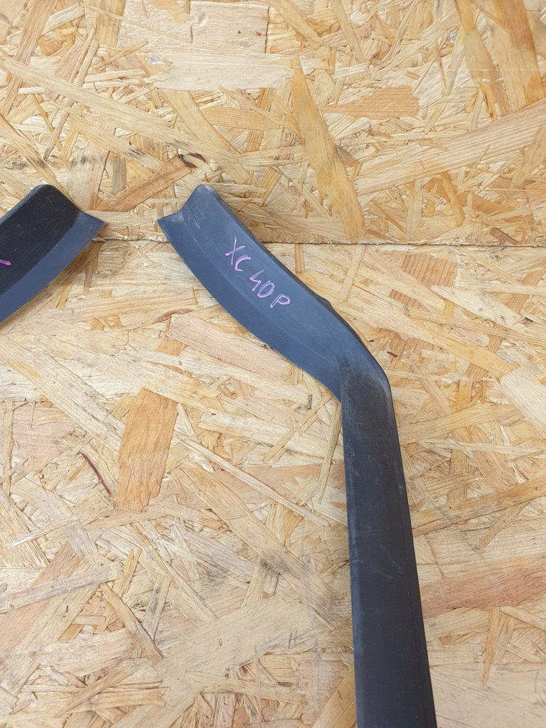 фото №5, Volvo xc40 молдинг скло лобове права ліва