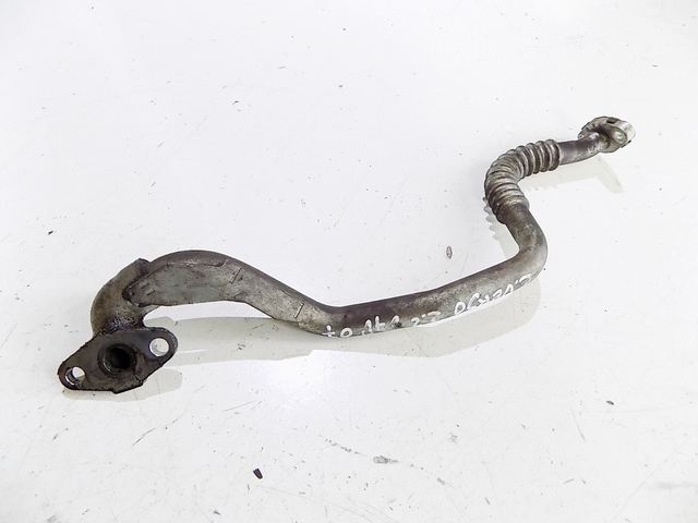 фото №1, Toyota corolla verso ii 07r 2.2 d4d трубка egr