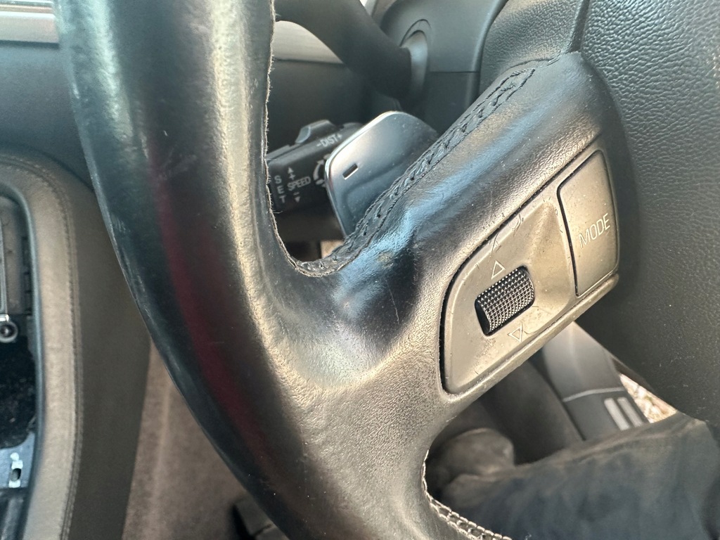 фото №12, Воздуховод трёхспицевая audi s8 d3 комплектная с подушка лепестки переключения хром