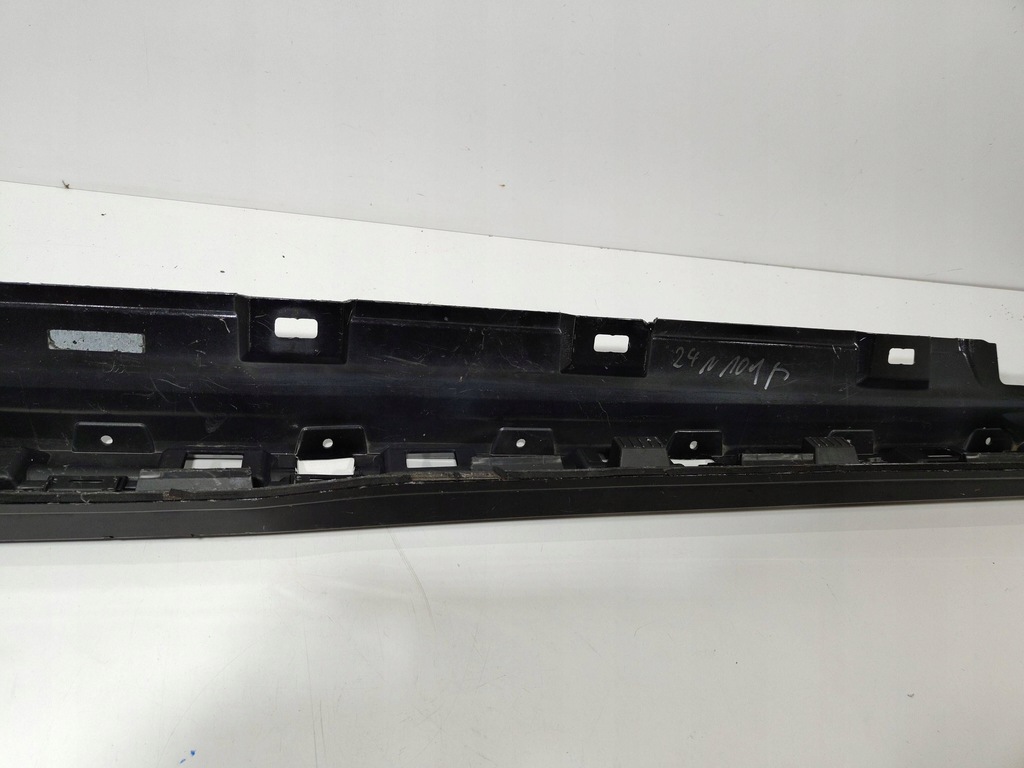 фото №9, Audi a5 rs5 поріг молдинг поріг бічна 8w8.853.860.g