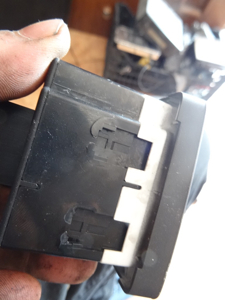 фото №5, Выключатель света v40 s40