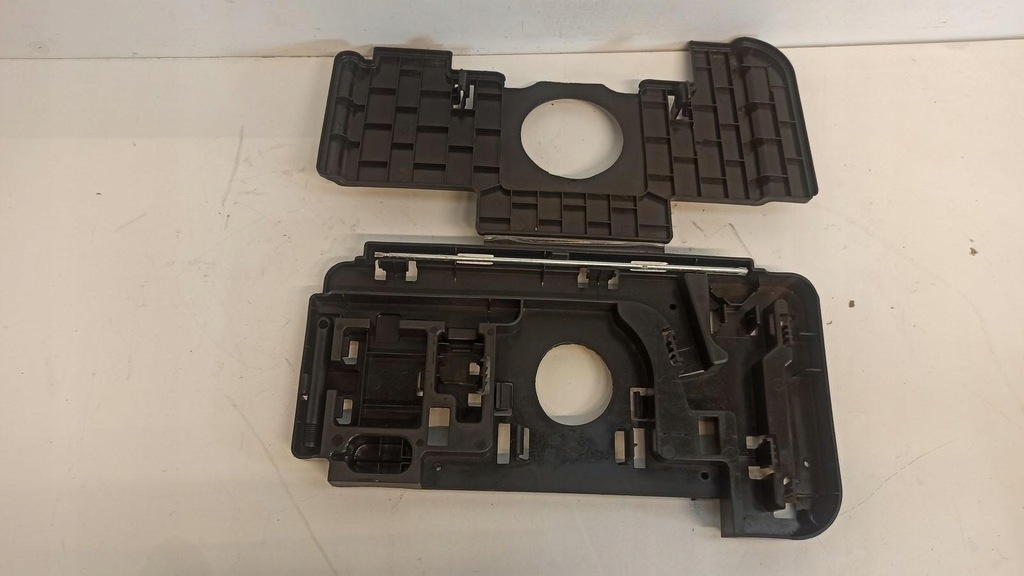 фото №1, Audi a5 коробка инструментальный sportback 8t8813685