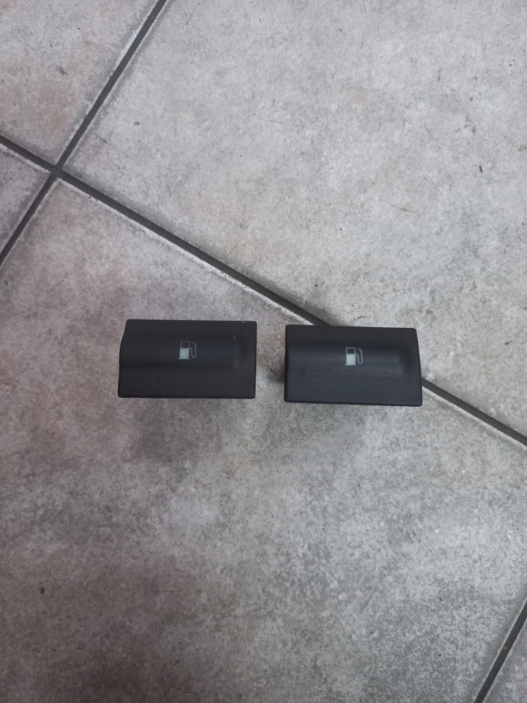 фото №1, Skoda octavia i перемикач кришка заливної пального