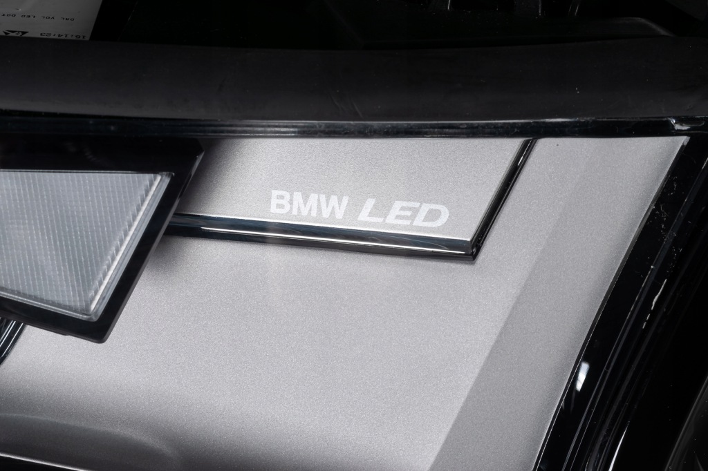 фото №9, Bmw ix i20 капот крыло бампер pas радиатор лампы led бампер перед