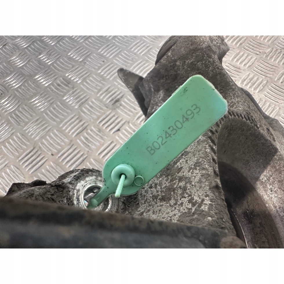 фото №8, Jaguar xe задняя сторона правая поворотный кулак колеса заднего правая gg0br1210