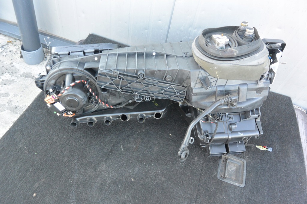 фото №10, Отопитель kpl 2.5 se vw passat b7 usa