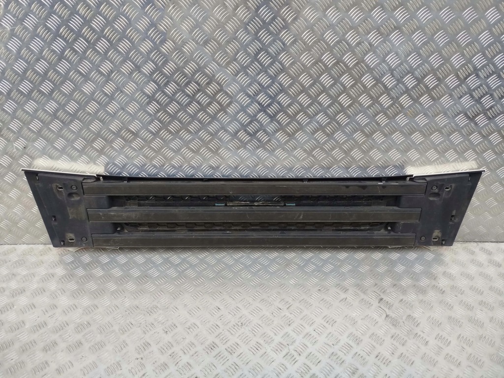 фото №4, Лавка решётка радиатора нижняя scania ntg