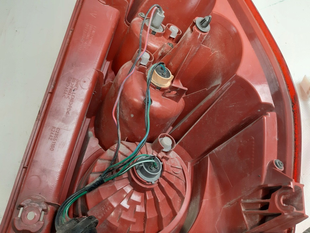 фото №10, Mazda 5 v 1 i лампа левая задняя лампа левый задняя