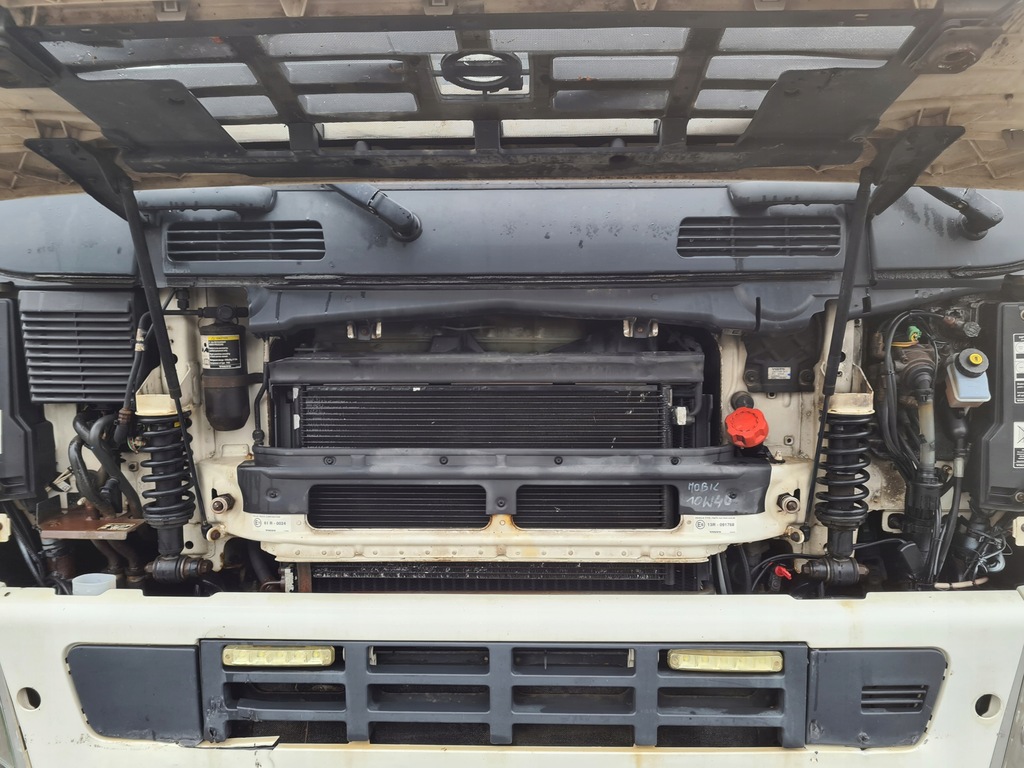 фото №10, Кабина комплектная niska короткий дневная volvo fm 13