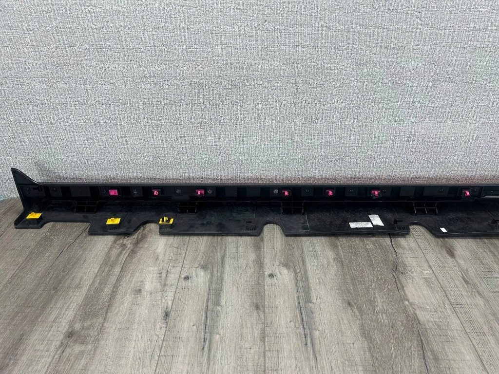 фото №14, Hyundai ioniq 5 n 2023- молдинг поріг поріг правий 87762-nl000