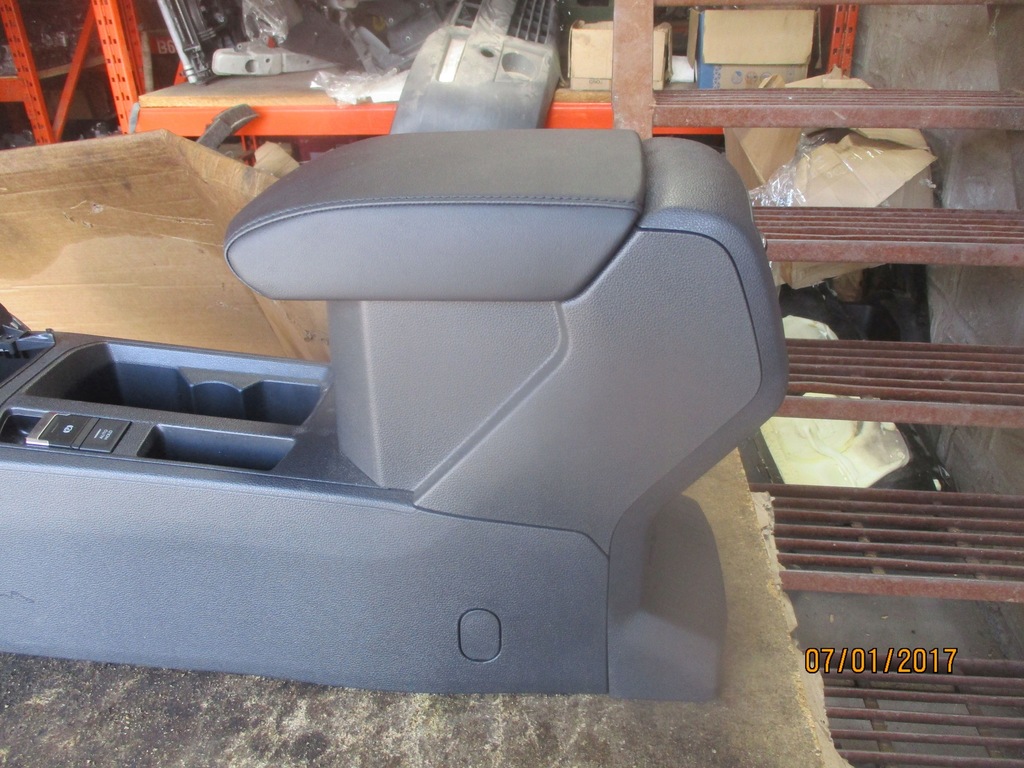 фото №2, Туннель средний подлокотник vw t-roc кожа