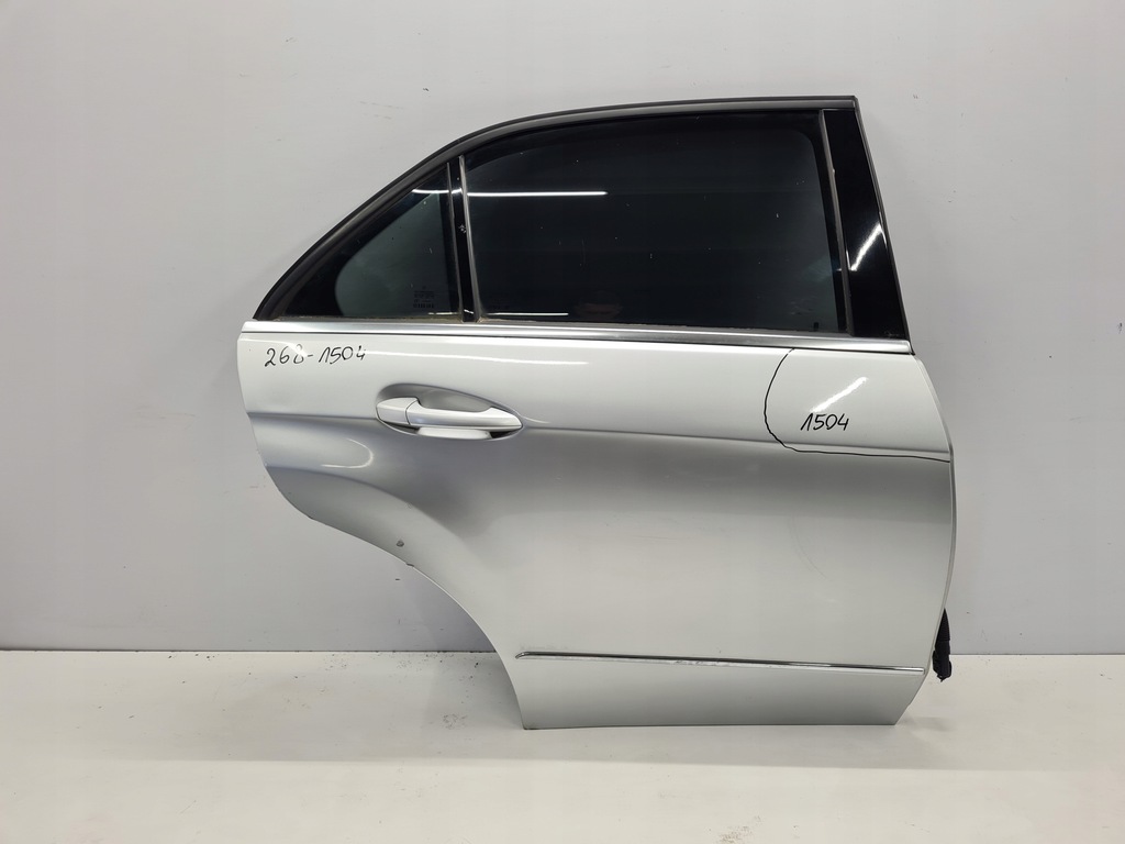 фото №1, Mercedes w212 sedan дверь правый задняя 775