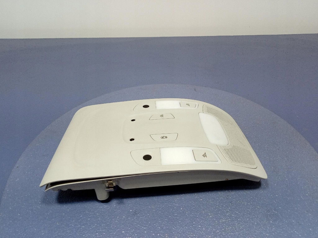 фото №5, Audi a6 c7 фонари потолочный освещение внутреннее 4g0947135