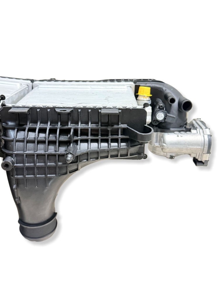 фото №10, Mercedes w167 gle gls 63 amg интеркулер радиатор a1770901801 a1770901901