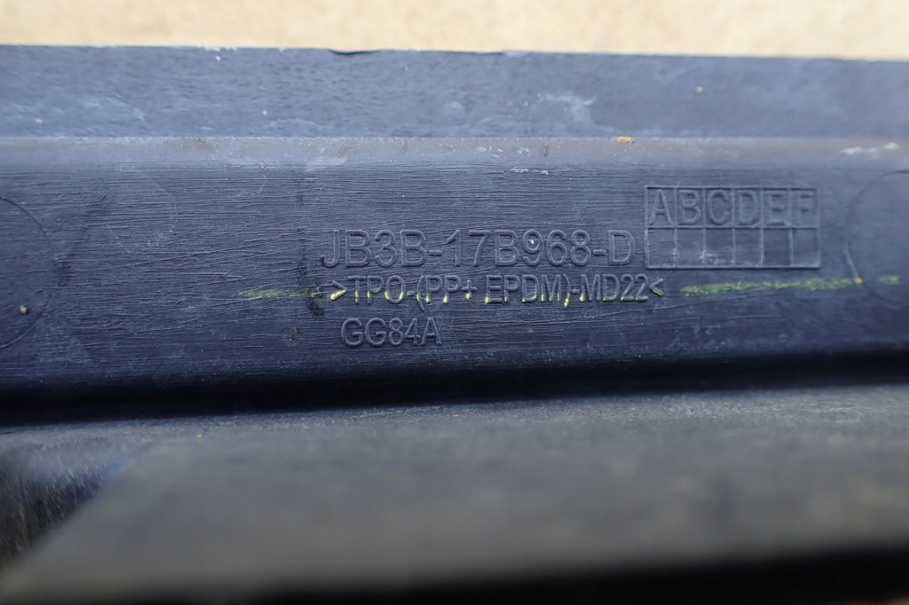 Ford ranger 19- решётка бампера перед жгут pdc jb3b17b968d jb3t15a211 оригинальный номер с Разборки