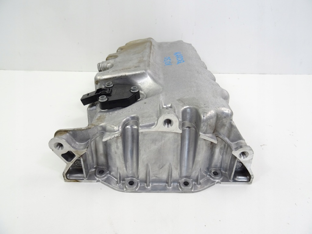 фото №7, Skoda karoq 1.6 tdi поддон масляная датчик 04l103603c 06e907660c