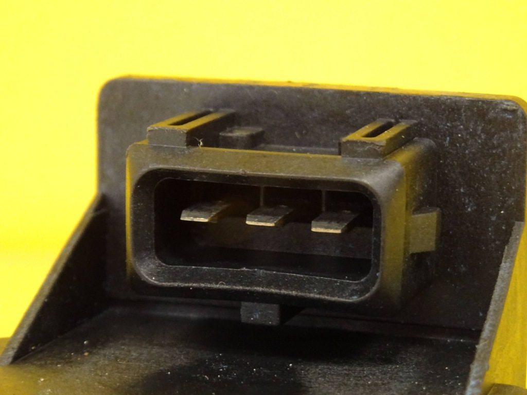 фото №3, Датчик ускорения esp fiat punto 0273101021 nr1748