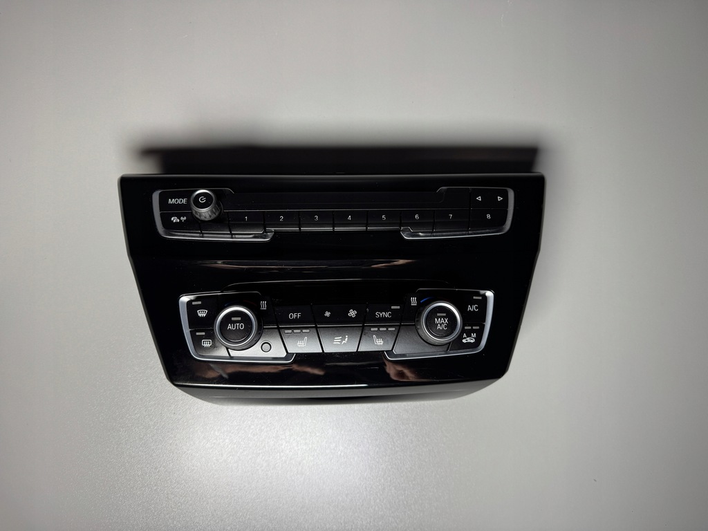 фото №1, Bmw f48 x1 f39 x2 панель радио кондиционера lci lift