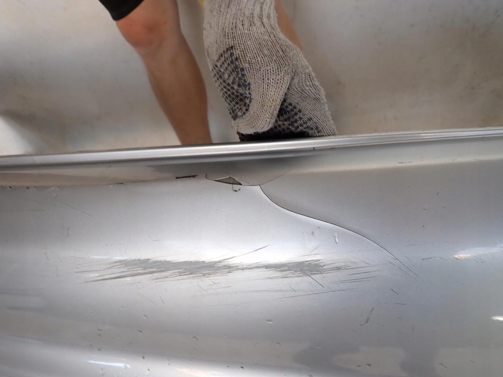 фото №8, Mitsubishi grandis 03-11 бампер задняя задний