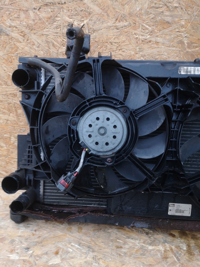 фото №11, Chrysler voyager радіатор вентилятор комплект радіатор crdi