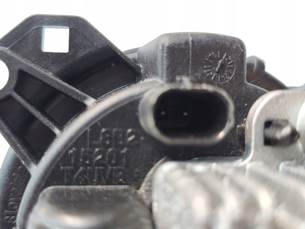 фото №3, Противотуманная фара led левый/правый land rover defender 2019-