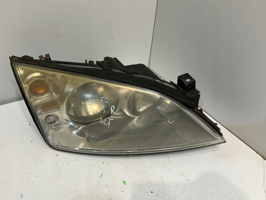 фото №1, Лампа передня права mondeo mk3 lift 0301174202