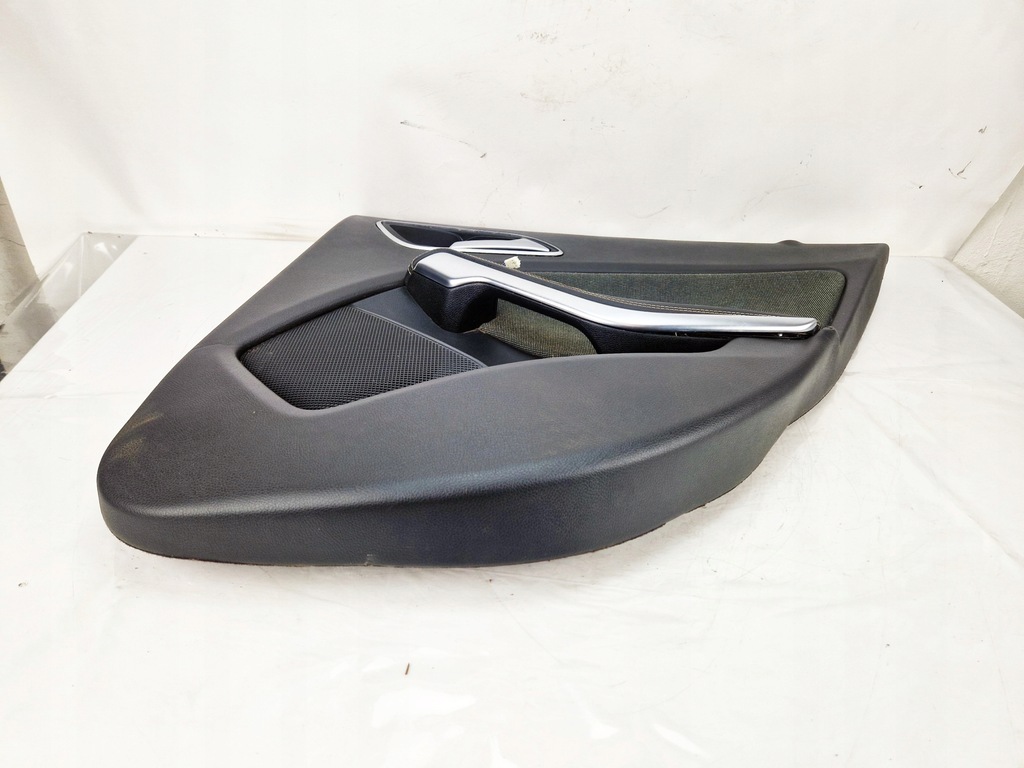 фото №9, Mercedes w176 обшивка оббивка двері правий задня mercedes w176