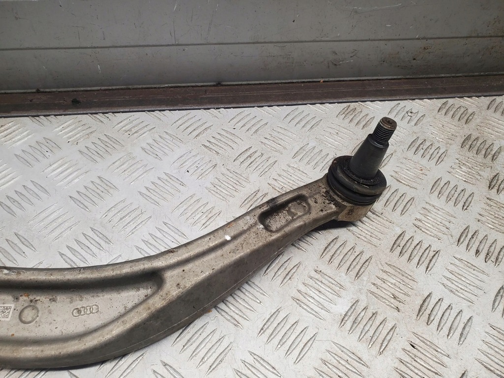 фото №6, Audi q5 sq5 80a407696b перед сторона права важелі