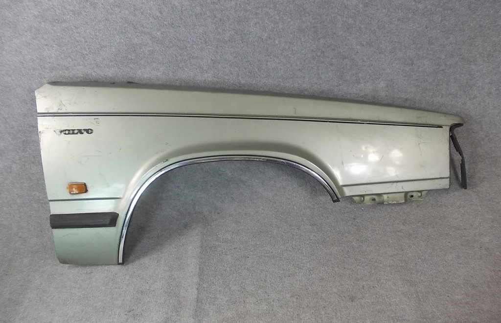 фото №1, Volvo 440 / 460 крила правий