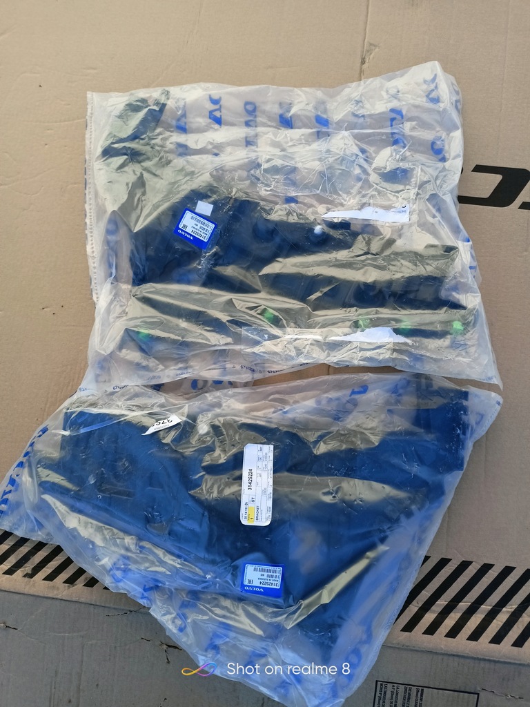 фото №1, Volvo xc60 напрямна бампера