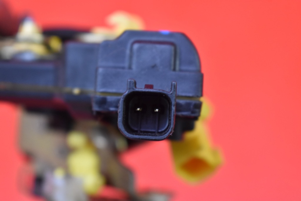 фото №7, Замок дверь правый задняя задний 1l24-78218b20-aa ford explorer 3 iii 02-06