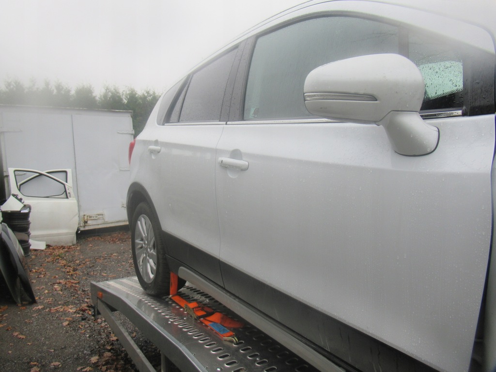 фото №1, Suzuki sx4 s-cross lift двері правий задня можлива wys ł ka