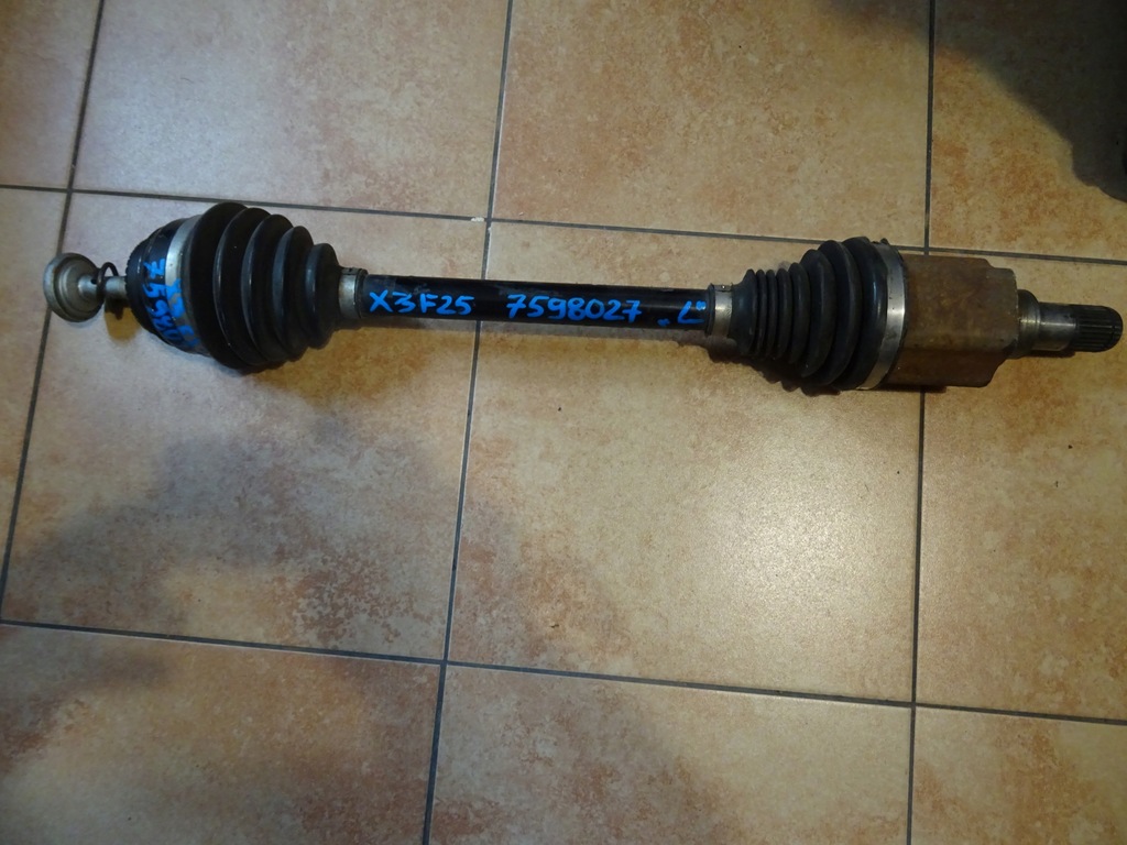 фото №1, Bmw x3 f25 приводной вал левая 7598027