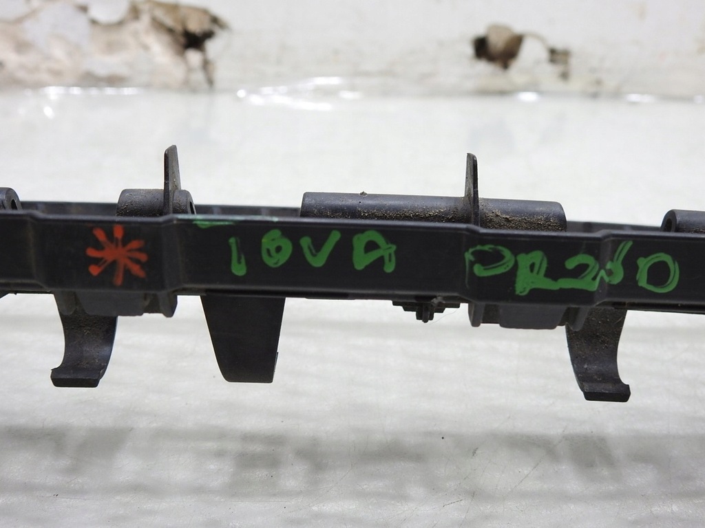 фото №8, Решітка бампера перед vw touareg i 7l6853678a