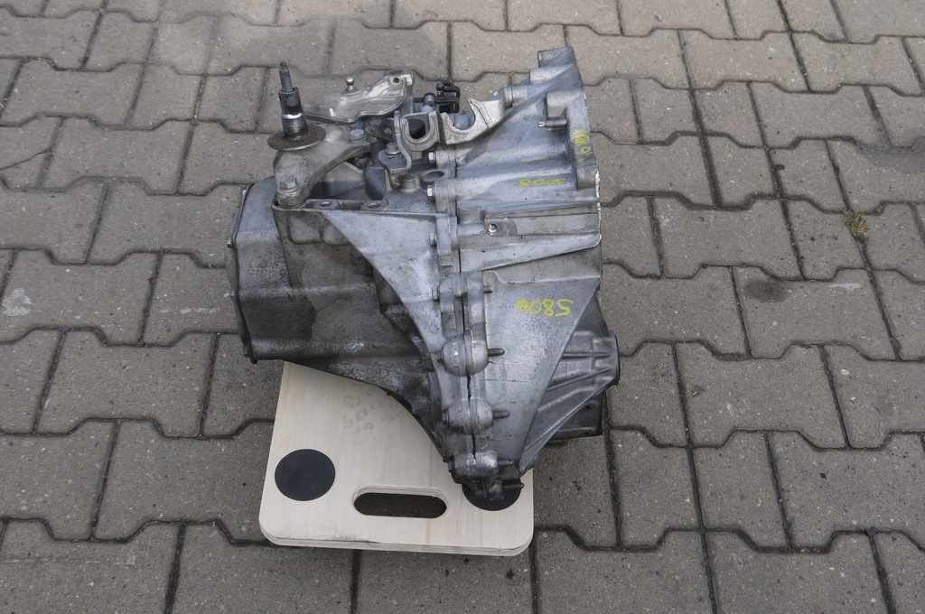 фото №5, Peugeot 3008 1,6hdi коробка передач передач механическая 6