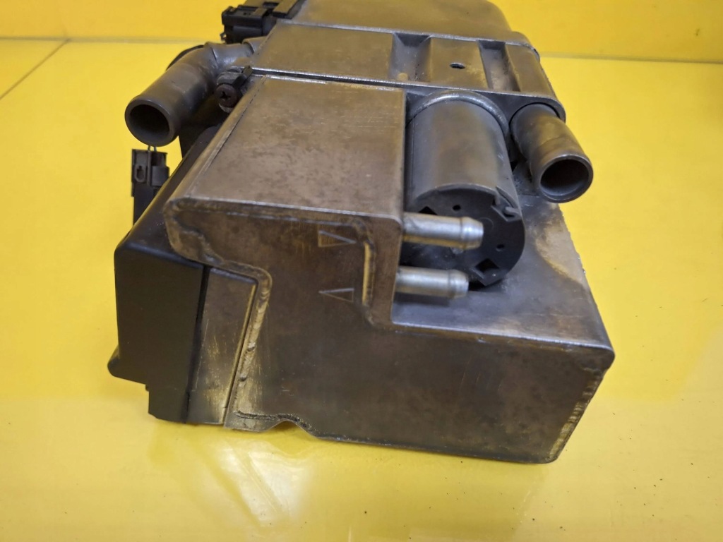 Обогреватель стояночный webasto 90886a audi a4 b5 бензин 5kw 12v/ 44w nr75 с Разборки