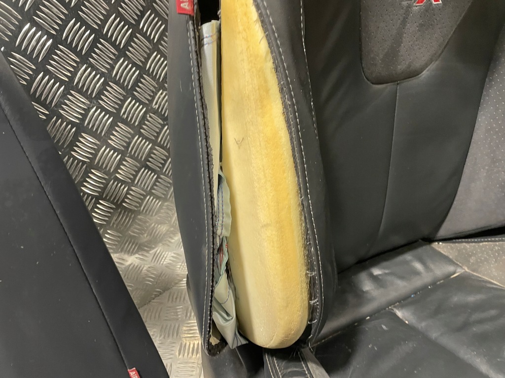 фото №15, Сиденья подогрев заднее сиденье обшивки салон кожа seat leon ii fr