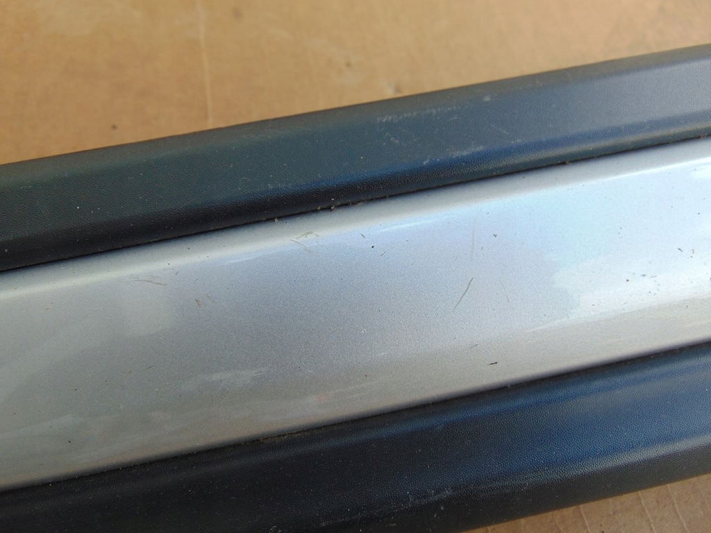 фото №10, Молдинг бічна двері лівий перед mitsubishi outlander iii 5727a403