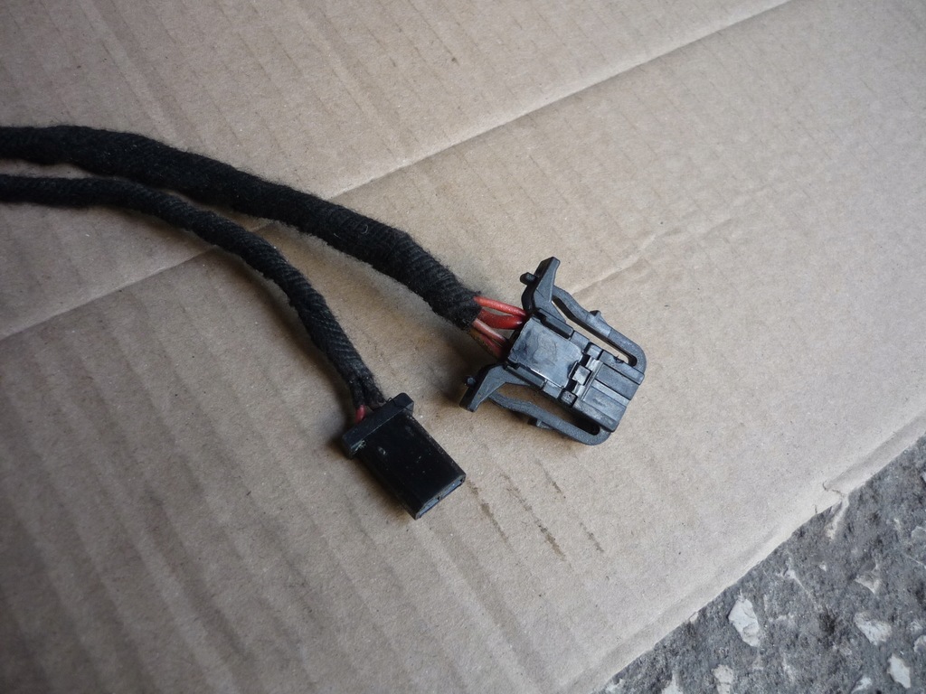 фото №7, Джгут двері правий перед audi a2 8z0971030c europa