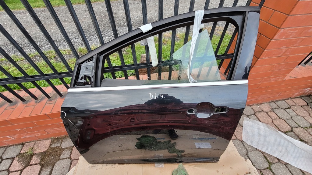 фото №1, Дверь левая перед передние ford focus mk3 дверь левый перед focus mk3 чёрные