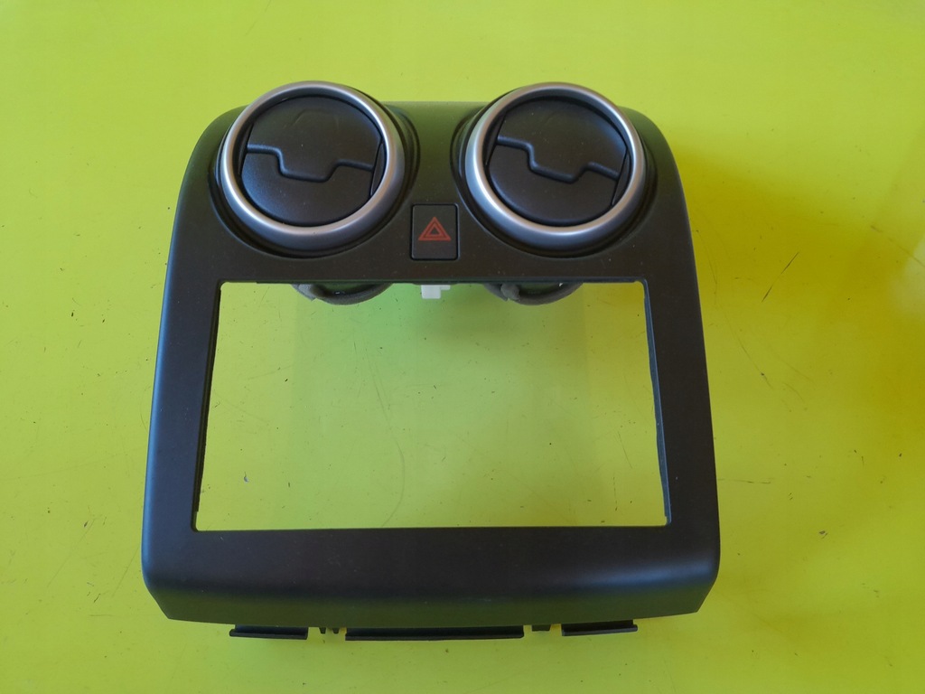 фото №2, Рамка радио консоли ładna nissan qashqai j10 +2 11r