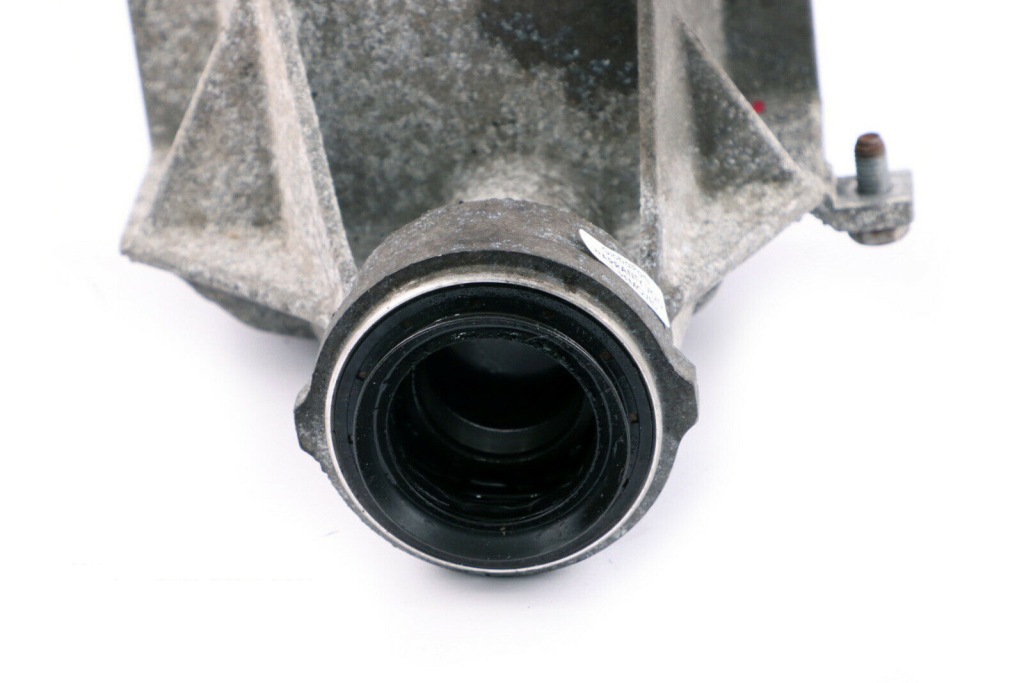 Bmw x3 e83 m54 кронштейн опора полуось 7516065 Доставка