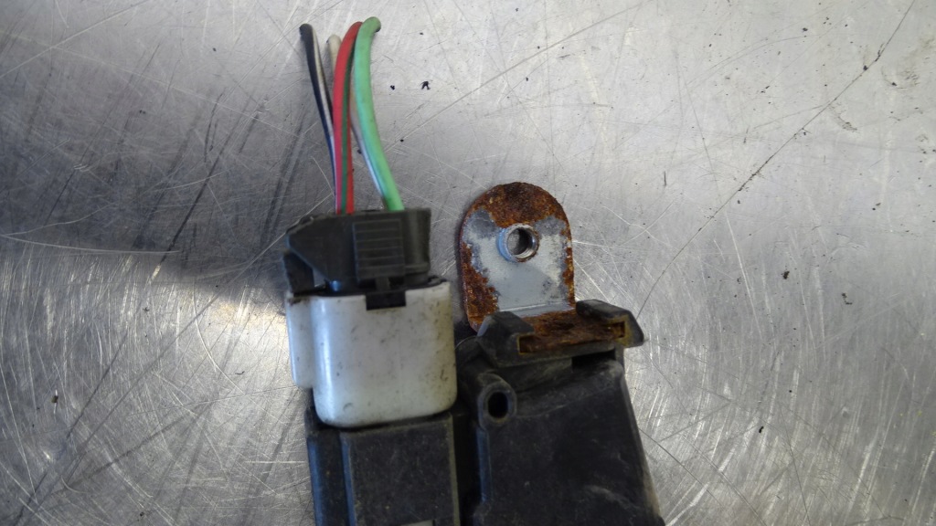 фото №4, Замок левый перед дверь subaru forester 2.0