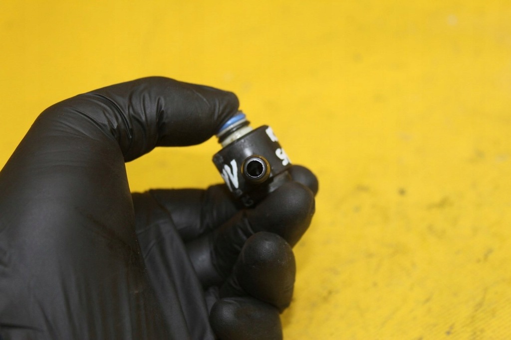 фото №5, Клапан пального vw lt 35 46 28 2.5 tdi 1j0127247e