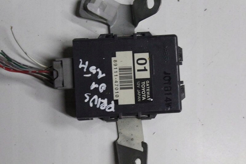 фото №1, Toyota prius 01 модуль блок управления 89111-47010