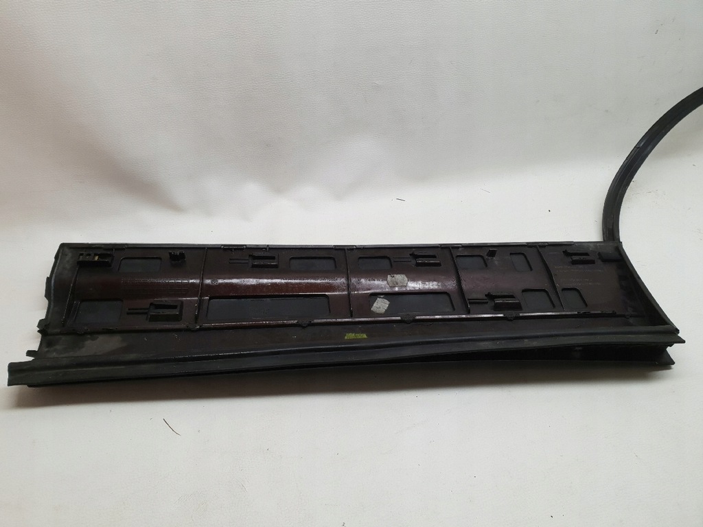 фото №9, Porsche cayenne 7p5 молдинг na двері правий задня