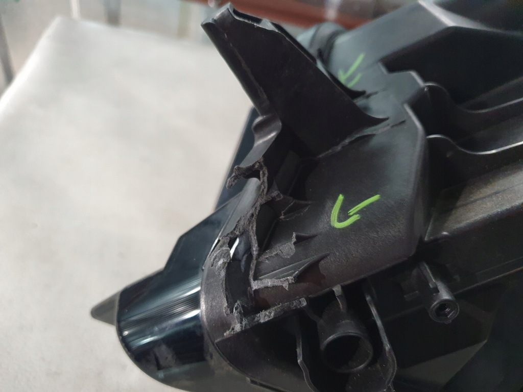 фото №12, Лампа правая передняя skoda fabia iii lift 6v1941016f