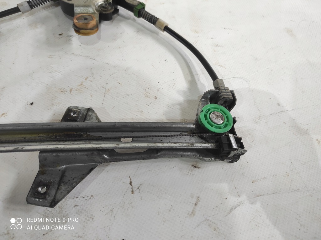 фото №7, Підйомник скло правий перед механічний audi a6 c4