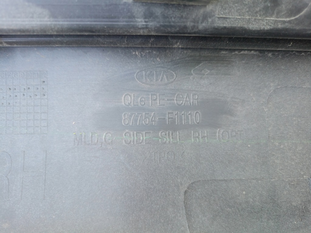 фото №4, Kia sportage iv молдинг поріг права 87754-f1110